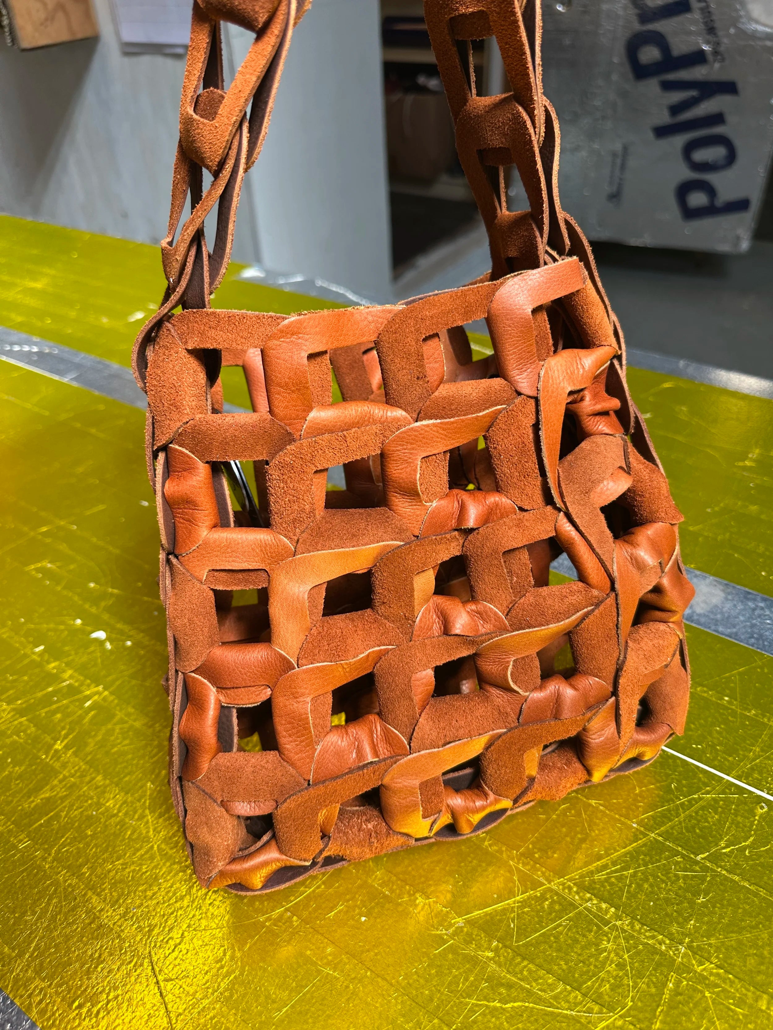 Links Tote